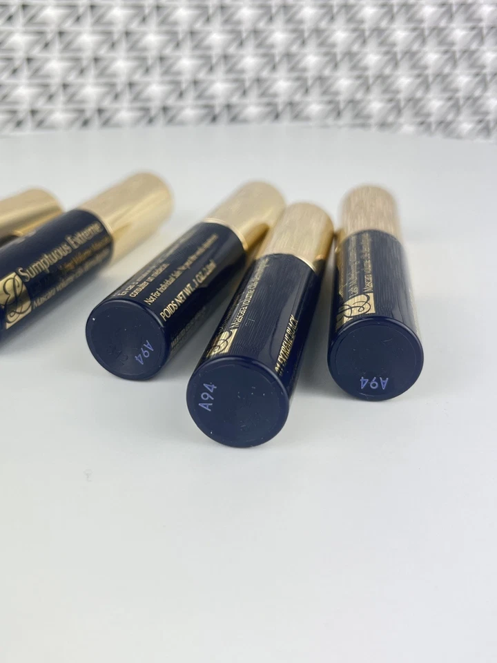 Máscara de pestañas Estee Lauder Suntuous Extreme Multiplicador Volumen 5 x 2,8 ml Foto 4 de 4