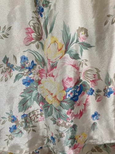 Vintage Victoria’s Secret Satin Slip Gold Label Floral Garden CottageCore Size L - Picture 4 of 9