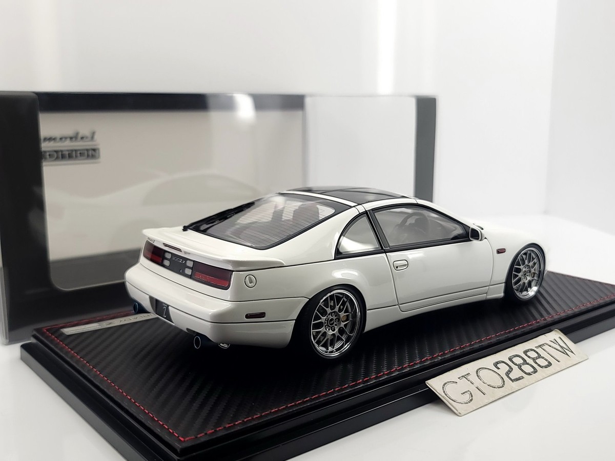 カーミットページ Nissan / Infiniti Nissan OEM / Kuruma Z Complete Molding Kit, 4