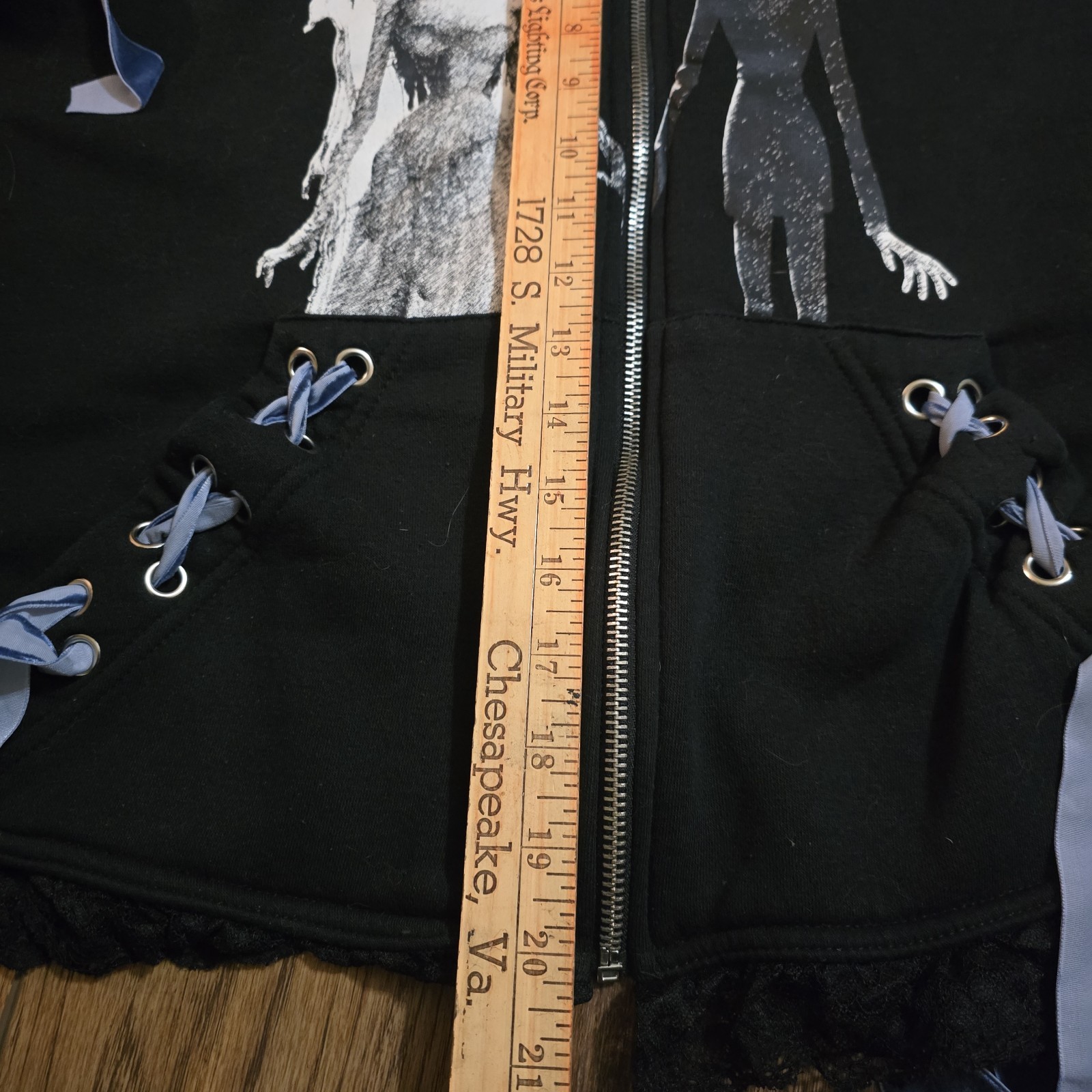 Corpse Bride zip-up jacket Large - image 7