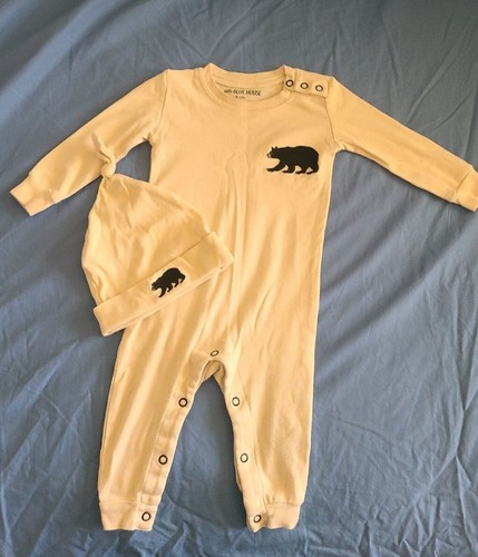 Little Bear Bum Baby Schlafanzug & Mütze