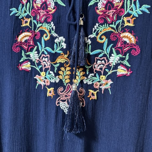 Roaman's Navy Crinkle Embroidered Midi / Maxi Dress Size 18 / 20 Unlined NWT - Picture 4 of 8