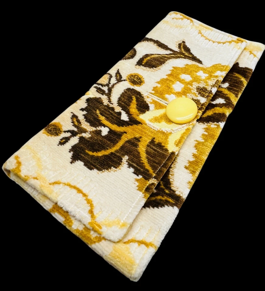 Cahoots Vintage Fabric Clutch Bag Purse Banana Yellow and Brown NEW Condition - Image 2 of 4