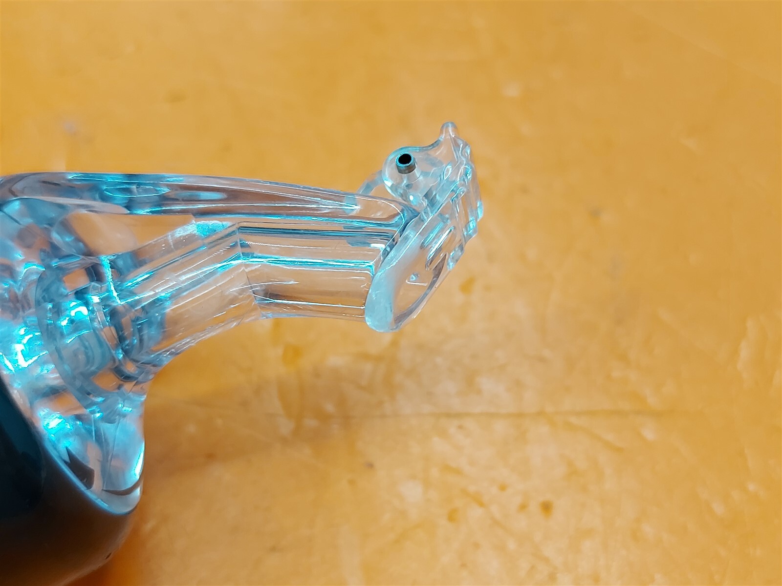 ⭐️⭐️⭐️⭐️⭐️ **Set of 10** .75oz Measured Liquor Alcohol Bottle Pourers 