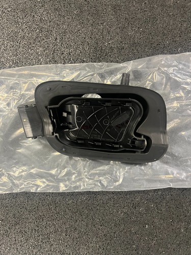 Original VW Tiguan Allspace Tankklappe Kraftstoff 5NN809857B - Bild 1 von 3