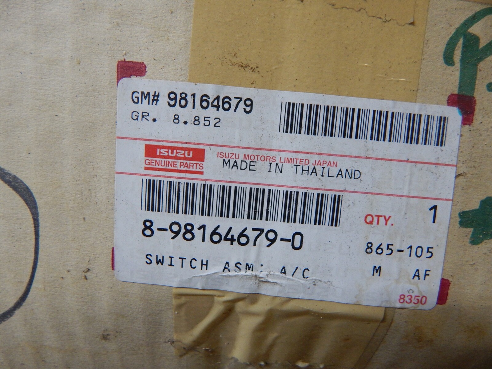 New OEM Isuzu 8-98164679-0 8981646790 98164679 A/C Switch Assembly