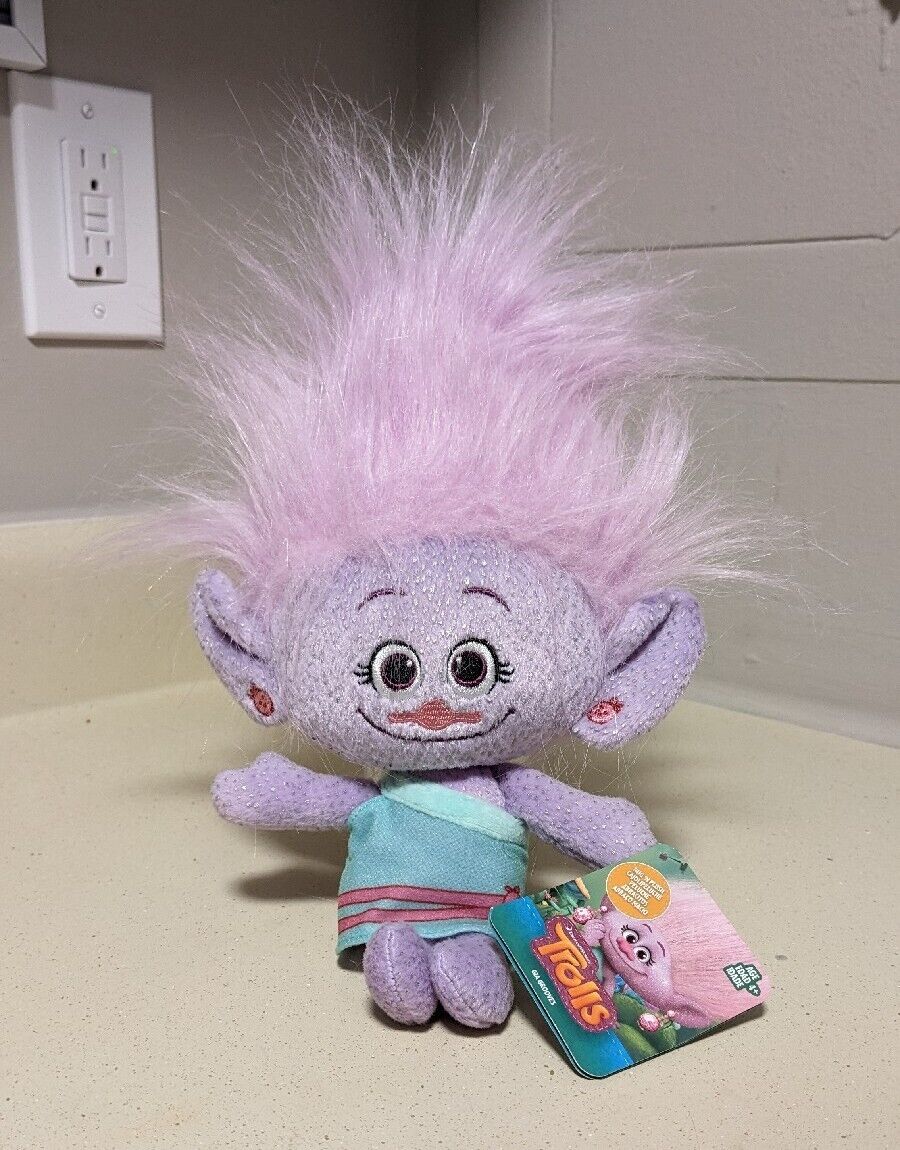 Hasbro 2015 DreamWorks Trolls Gia Grooves and Poppy Doll Set Figures  Beautiful