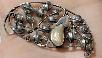 BROCHE ANCIENNE Argent Sterling Et Perle Baroque Naturelle - Style Vigne Et Lierre, Vintage
