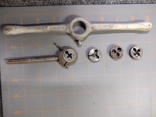 Vintage tool ROUND DIE Handle WRENCH 31100s brass small Jewelers? machinists NZ