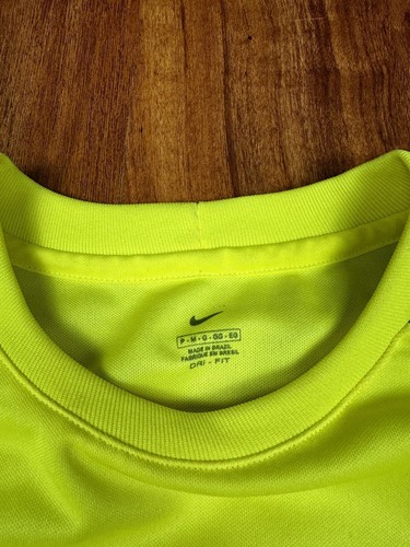 Brazil Soccer Jersey Kit Size XL Football Sports Y2K - Picture 3 of 8