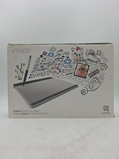 Wacom CTH-680 Intuos Medium Creative Pen Touch Tablet Excellent