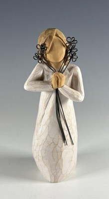 Willow Tree Figurine Friendship 5 1/4  Tall Demdaco 2004