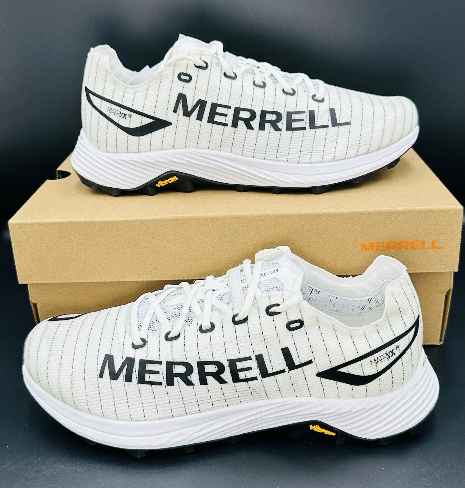 Men's 8.5 Merrell MTL Long Sky 2 Matryx White Black Trail Runners J500551