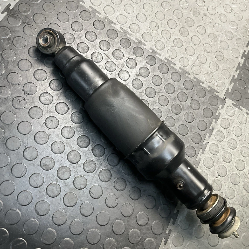 Amortiguador de suspensión neumática trasera izquierda Infiniti QX80 2011-2017 ensayo de puntal OEM Foto 2 de 4