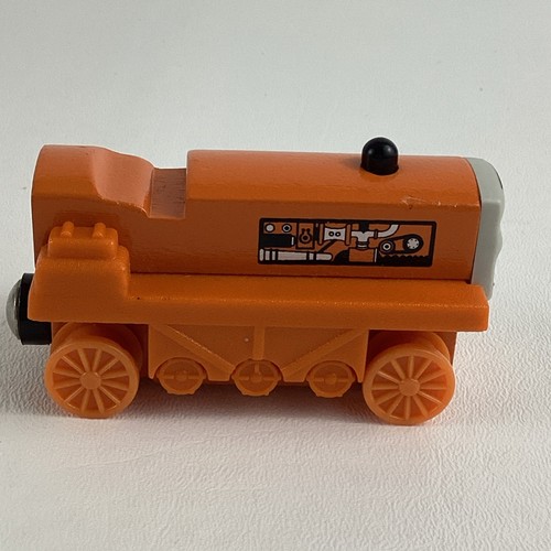Thomas Tank Engine Train & Friends Wooden Railway Terence The Tractor Magnetic - Picture 5 of 7