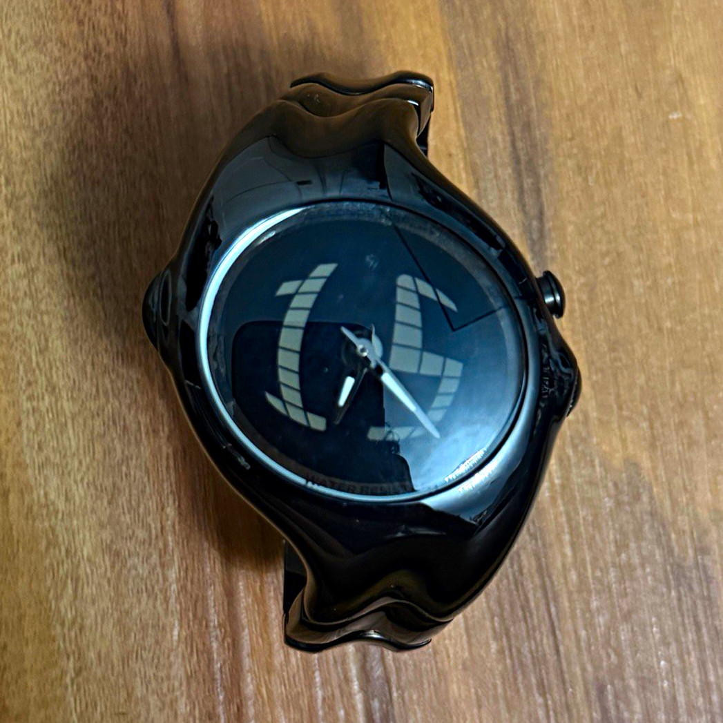 Black Analog Quartz Round Wristwatch Bangle Strap Arabic Numerals 12-Hour