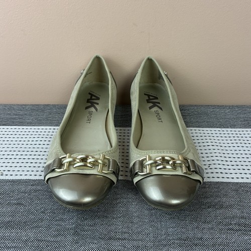 Ann Klein Sport Women’s Gold Ballet Flat Shoes Metal Chain Size 9.5M - Picture 3 of 8