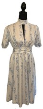 XS Cottagecore Style Ruched Waist Floral V-Neck Cutout Short Puffed Sleeve Dress