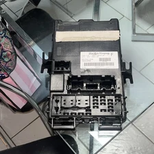 05-06 Ford Mustang Fuse Box Body Control Module BCM Delphi 5R3T-14B476-FB