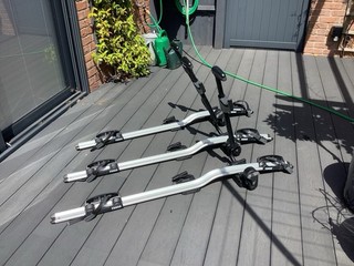Thule 598 Pro Ride Bike Cycle Carrier Roof Rack Mounted Lockable X3 Used Once