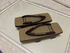 Vintage Japanese Wooden Sandals - Gorgeous Details
