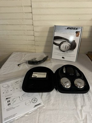 BOSE QuietComfort 3 ヘッドホン Amazon.com: Bose QuietComfort 3 Acoustic Noise Cancelling
