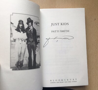 直筆サイン本　ジャスト・キッズ パティ・スミス　帯付き　Patti Smhith Patti Smith Just Kids illustrated PAPERBACK SIGNED NEW | eBay