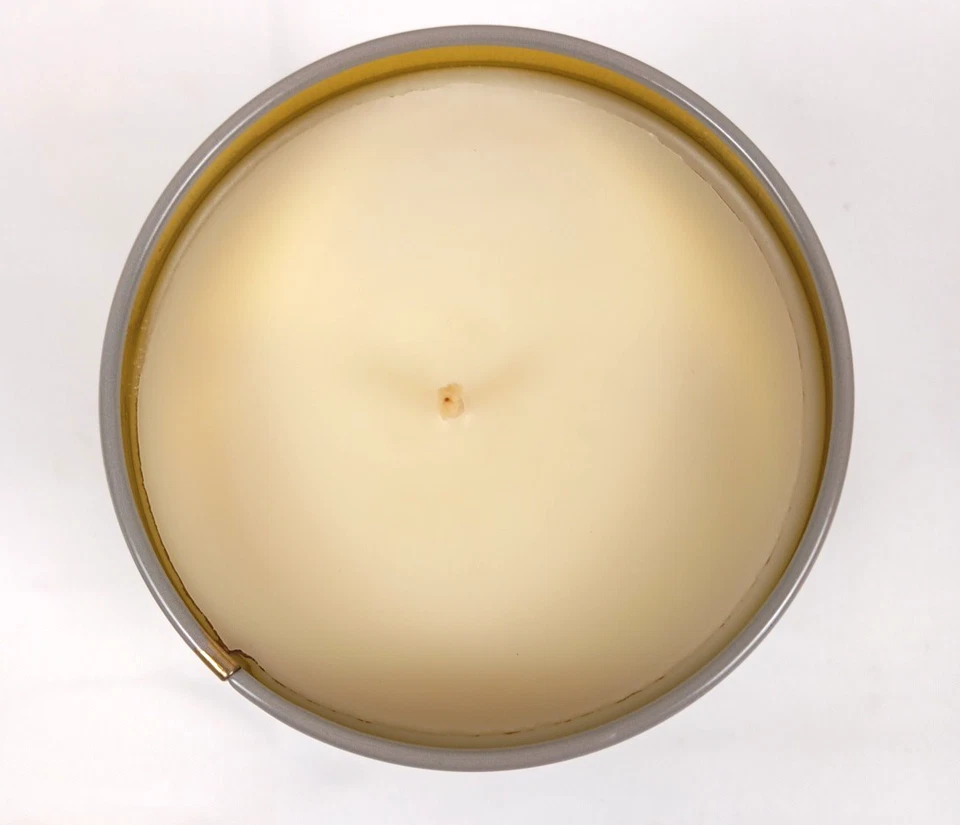 NEW! ILLUME Luxury Soy Candle - Gardenia Vanity Tin - 11.8 oz Discontinued! - Image 4 of 4