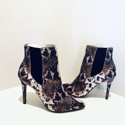 Charles David Panama Snake Print Heeled Women's Booties Size US 8.5 NEW
