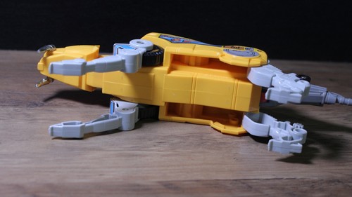 Bandai Mighty Morphin Power Rangers Megazord Bandai Sabertooth - Picture 5 of 7