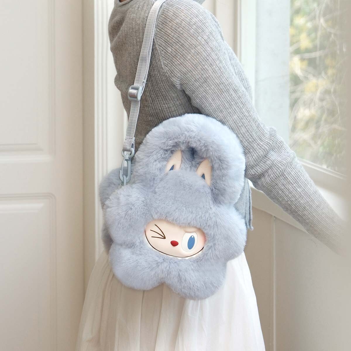 POPMART LABUBU THE MONSTERS Classic Series Plush Flower Bag POPMART LABUBU THE MONSTERS Classic Series Plush Flower Bag