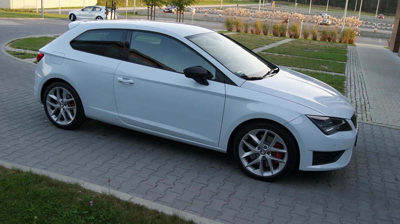 Seat Leon MK3 3doors 20132020 Cupra FR R SC 2pc Wind Deflectors HEKO