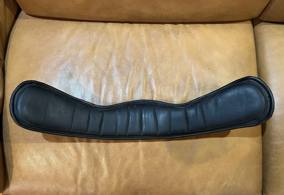 Size 20 Nunn Finer Anatomical Dressage Girth Black - Image 4 of 4