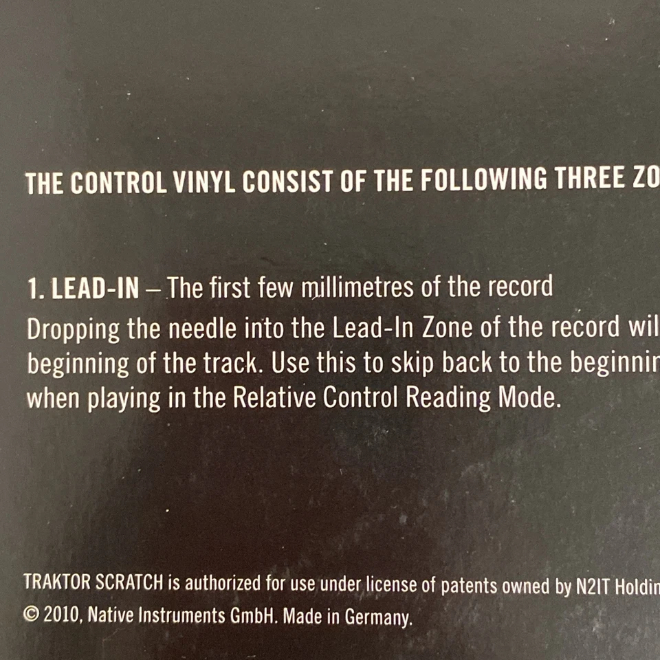 2x Traktor Scratch Control Vinyl 2010 Native Instruments NI-TS 001 MINT! - Imagen 4 de 4