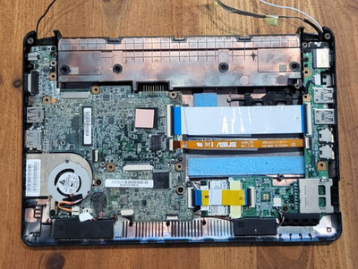 ASUS Eee PC 1015PN Unterteil mit Mainboard NVIDIA ION Ersatzteil
