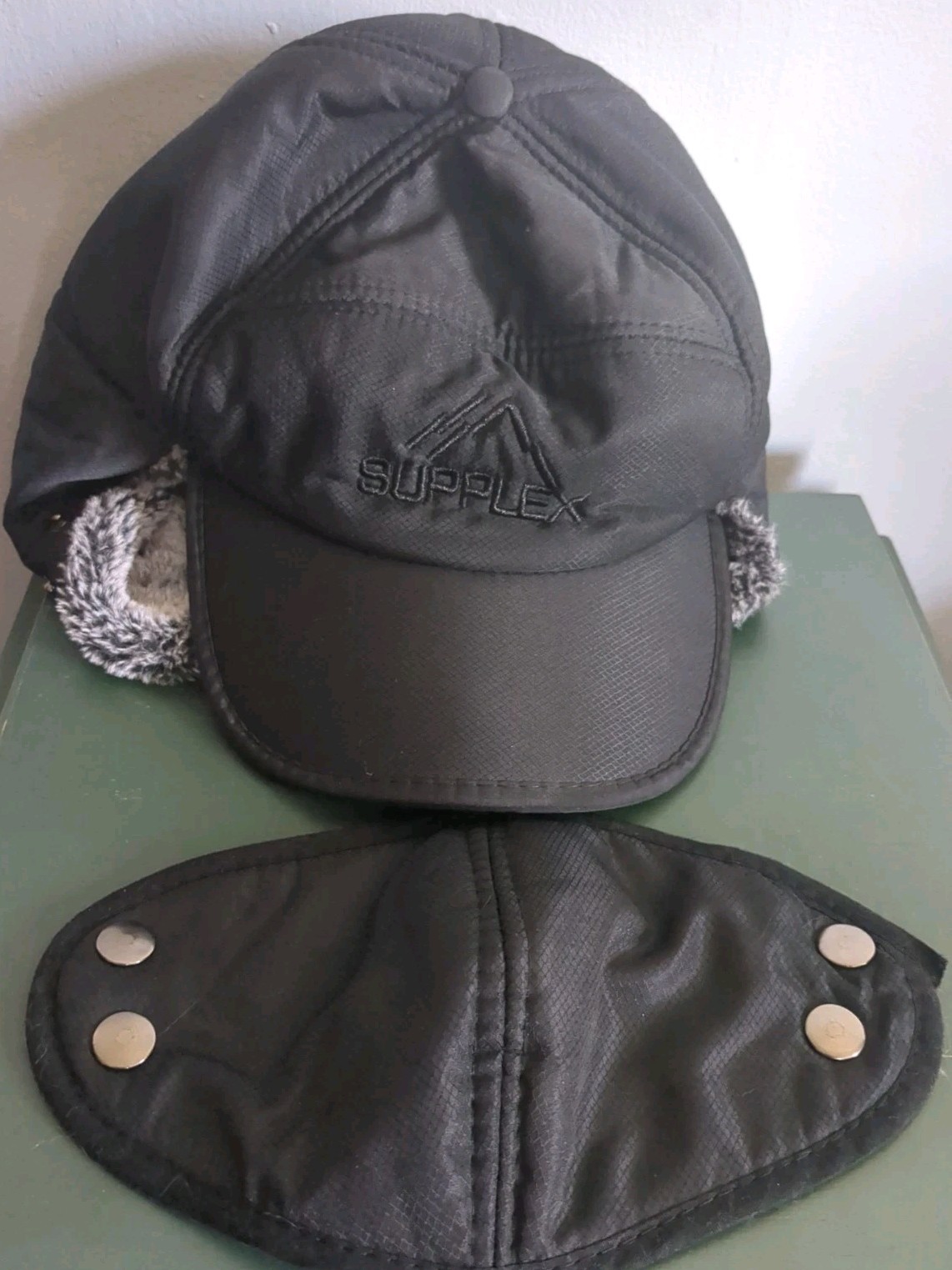 Picture 5 of 6