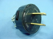 Leviton Black Straight Blade Vinyl Male Plug Cord Clamp Non-Polarized 15A 48646