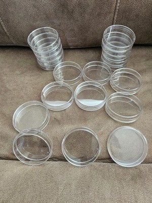 20 Pack Plastic Petri Dish with Lid 70mm x 15mm Sterile