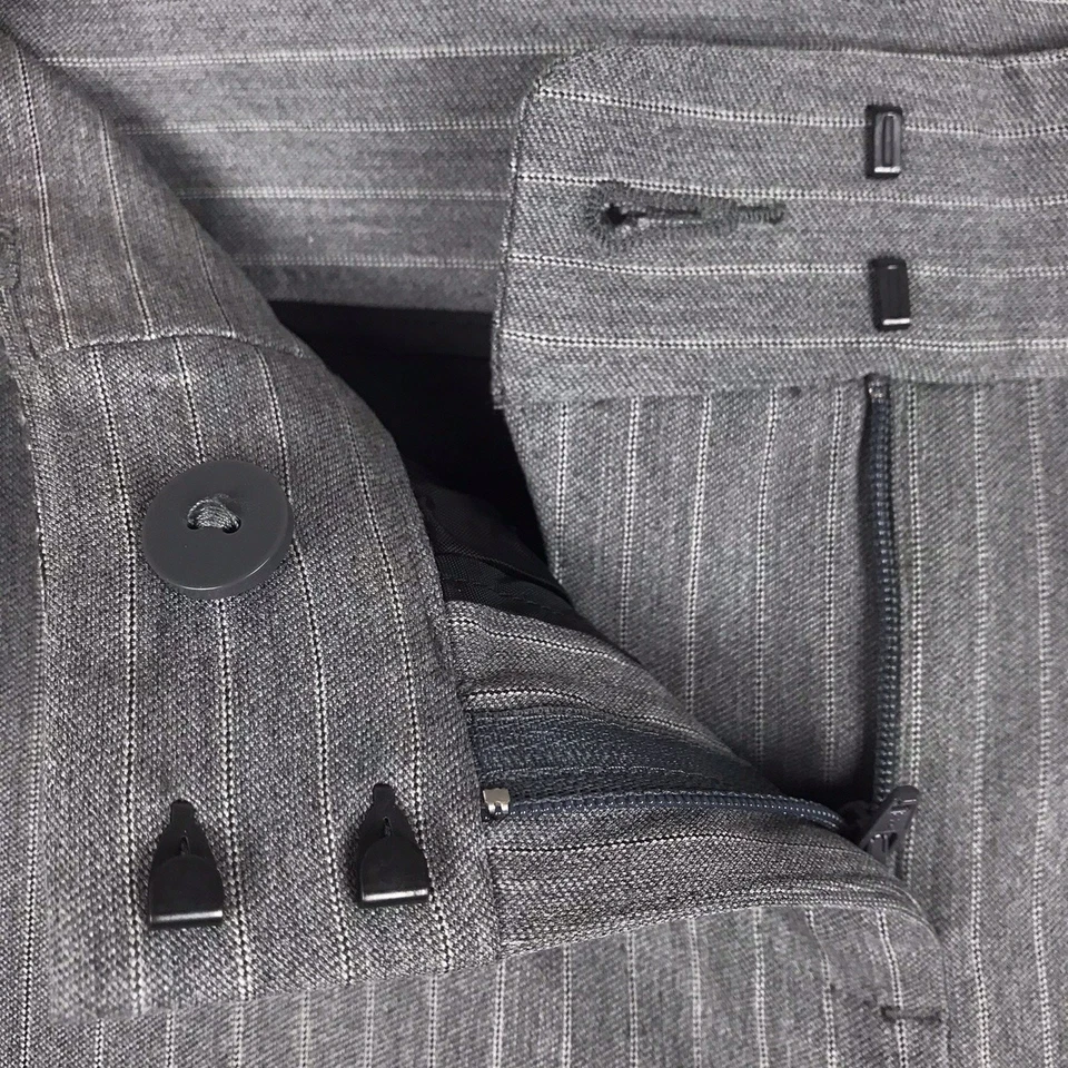 Nuevo con etiquetas Pantalones Express Editor Barely Boot tiro bajo elásticos grises a rayas talla 2 Foto 4 de 4