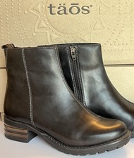Taos Women s Uptown Boot - Black Zip Block Heel Lug Sole EU 37- Brand New