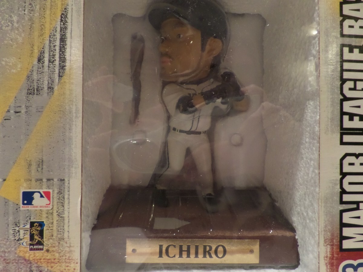 ICHIRO SUZUKI 2003 UPPER DECK 