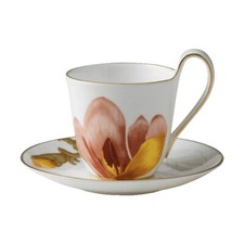 Royal Copenhagen Flora High Handel Cup and Saucer Magnolia 27 cl - Brand New