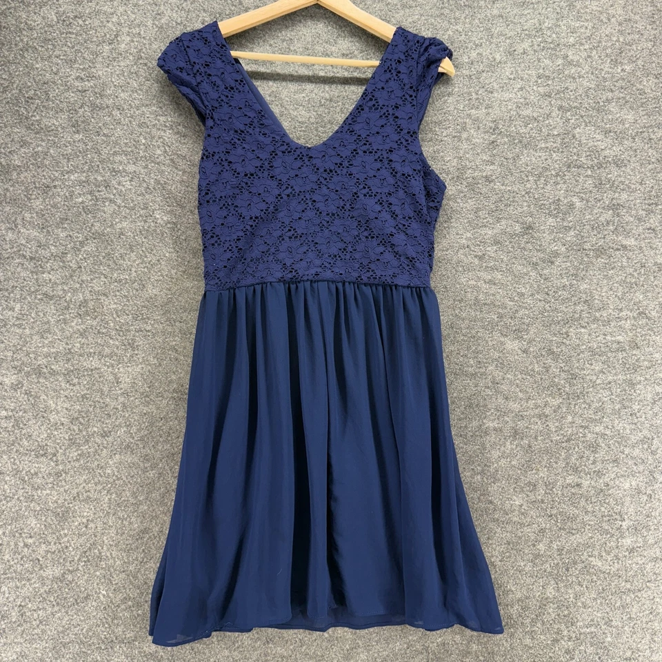 Vestido Mystic Mujer XL Azul Floral Crochet Funda Midi Cuello en V Sin Mangas Forrado Foto 2 de 4