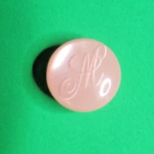 VERBAL 3/8" CURSIVE ALPHABET INITIAL M PINK PLASTIC SHANK BABY DOLL BUTTON-C909