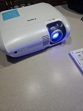 Cannon LV-8300 Multimedia Projector