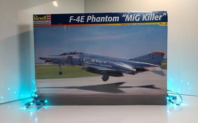 REVELL 1/32 F-4E PHANTOM REVELL 1/32 F-4E PHANTOM