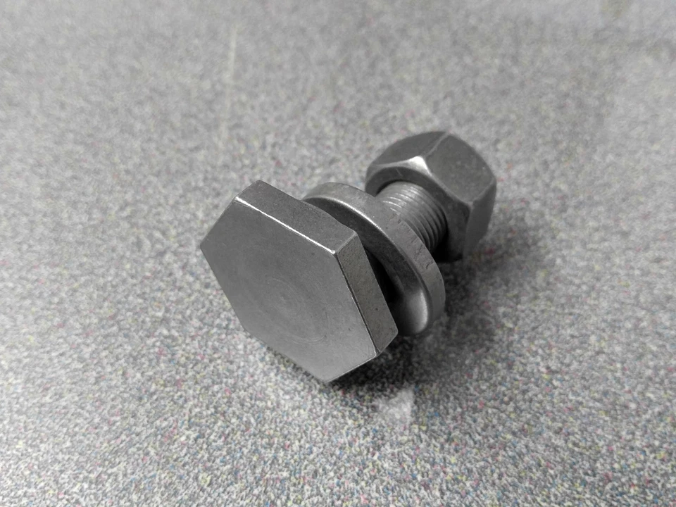 NICE ORIGINAL GENUINE PORSCHE 911 930 924 944 968 REAR SUSPENSION ECCENTRIC BOLT - Image 3 of 4