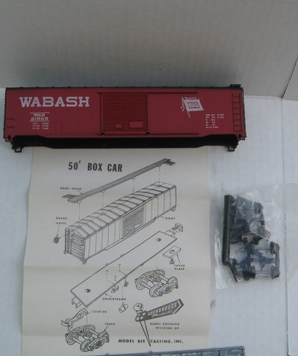 HO-Scale Roundhouse No. 1209 WABASH 50' Box Car (Kit) Road no. WAB 21565. - Picture 4 of 11