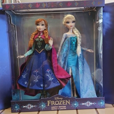 Disney Store Frozen Anna & Elsa Limited Edition Doll Set 2023, NBR
