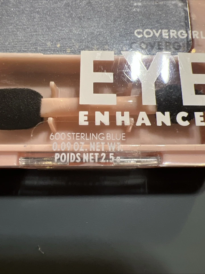 4~COVERGIRL~Eye Enhancers 1-Kit Eyeshadow~0.9 Ounce~#780 #600#700 #428~Mix Shade - Image 2 of 4